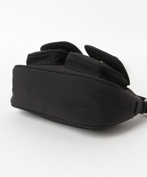 WC（ダブル シー）の「コンパクトポケットバッグ（ショルダーバッグ・レディース・ブラック/レッド・FREE）」の19枚目の写真