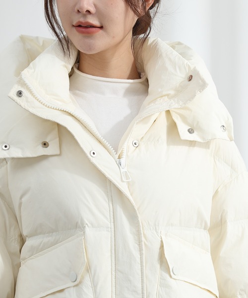 は*ボ様   ホワイトダウンジャケット リゼクシー RESEXXY ショートダウンジャケット （ホワイト） -靴