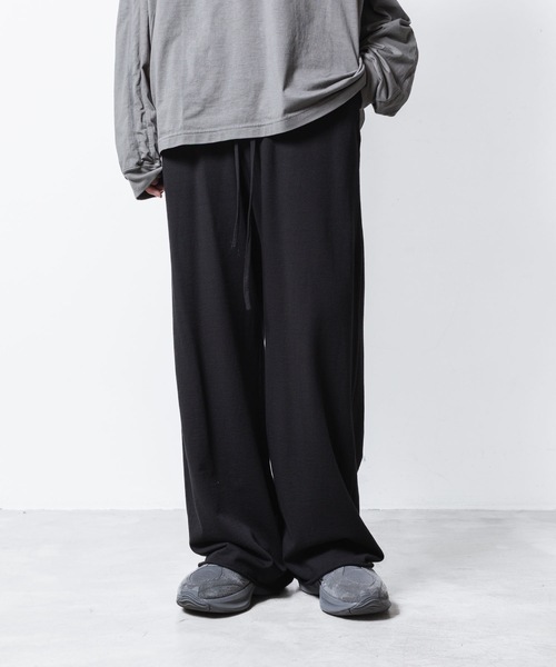 VEIN (ヴェイン)の「ファインテリー イージーワイドトラウザーズ / FINE TERRY EASY WIDE TROUSERS(その他パンツ・メンズ・ブラック/グレー・1/2/3)」の2枚目の写真