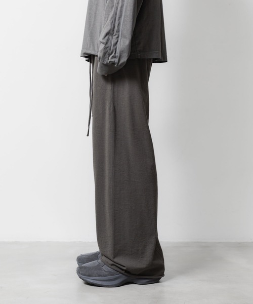 VEIN (ヴェイン)の「ファインテリー イージーワイドトラウザーズ / FINE TERRY EASY WIDE TROUSERS(その他パンツ・メンズ・ブラック/グレー・1/2/3)」の21枚目の写真