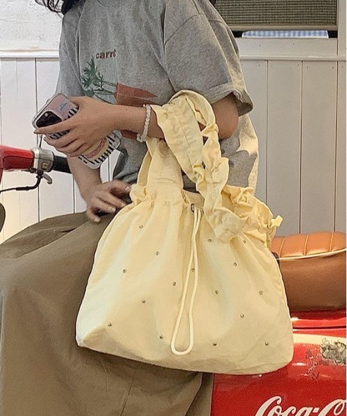 gossip!ロサンゼルス(ゴシップロサンゼルス)の「ラインストーン付き ドローコード 巾着バッグ(ショルダーバッグ・レディース・イエロー/ピンク/ブラック・FREE)」の18枚目の写真