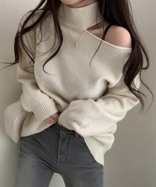GLAMOROUS JANE(グラマラスジェーン)の「ワンショルカットアウトハイネックニットトップス(ニット/セーター・レディース・グレー/オフホワイト/ブラック・FREE)」の16枚目の写真