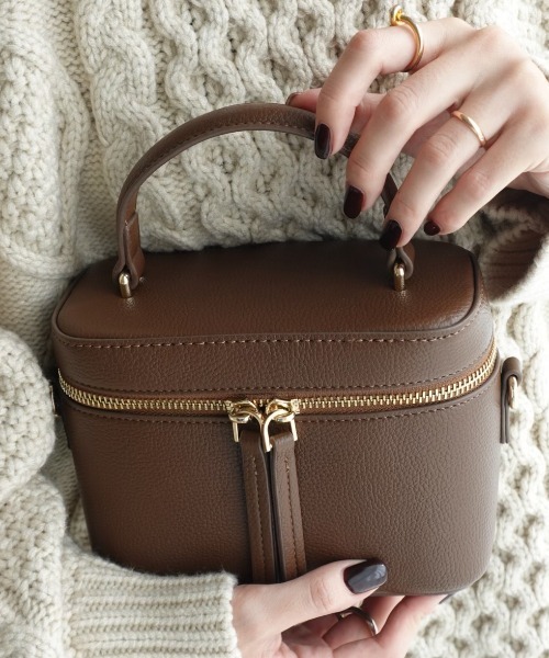 ZOZOTOWN限定 2024秋冬新作 バニティバッグ BA-245（ハンドバッグ）｜ORiental TRaffic by yuri（オリエンタルトラフィックバイユリ）