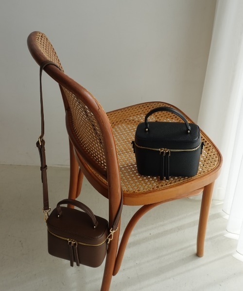 ZOZOTOWN限定 2024秋冬新作 バニティバッグ BA-245（ハンドバッグ）｜ORiental TRaffic by yuri（オリエンタルトラフィックバイユリ）