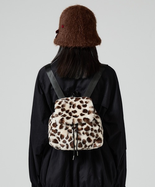 Chick(チック)の「Animal Pattern Fake Fur Backpack / フェイクファー バックパック(バックパック/リュック・レディース・アイボリー/ブラック/アニマル・FREE)」の11枚目の写真