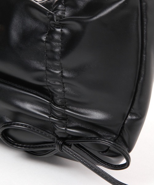 GLOBAL WORK（グローバルワーク）の「PUリボンショルダー/248357（ショルダーバッグ・キッズ・ブラック/アイボリー・FREE）」の19枚目の写真