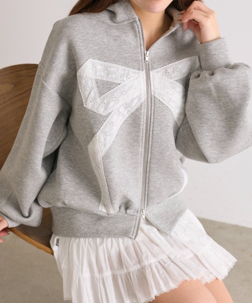 OLIVE des OLIVE(オリーブデオリーブ)の「リボンレースZIPパーカー(Tシャツ/カットソー・レディース・トップグレー/サックスブルー/オフホワイト・FREE)」の5枚目の写真