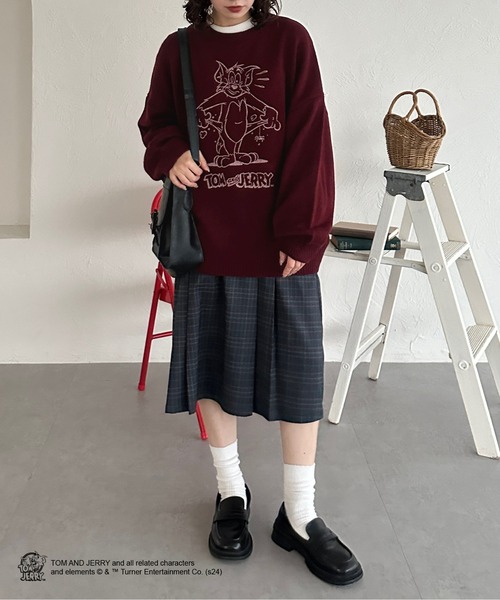 kutir（クティール）の「【トムとジェリー/Tom and Jerry】フロントデザインニット（ニット/セーター・レディース・ボルドー/アイボリー/ブラウン/ネイビー・FREE）」の17枚目の写真