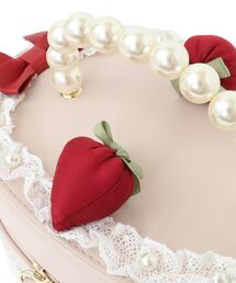 Maison de FLEUR（メゾンドフルール）の「ケーキ型パール