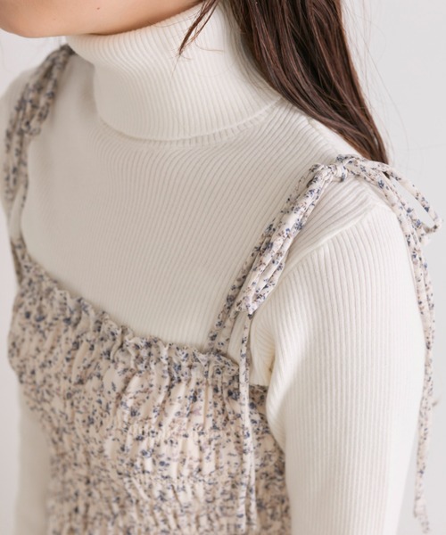 OLIVE des OLIVE(オリーブデオリーブ)の「肩リボンフリルワンピース(ワンピース・レディース・アイボリー/ブラック/オフホワイト・FREE)」の9枚目の写真