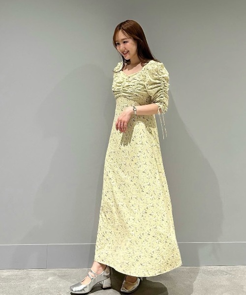 self-portrait イエローフラワーワンピース self-portrait イエローフラワーワンピース イエロー（黄色）系