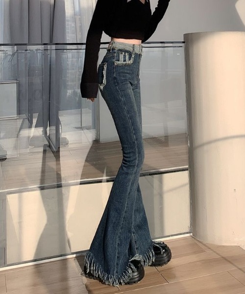 gossip!ロサンゼルス(ゴシップロサンゼルス)の「ヴィンテージ フリンジ ハイウェスト ストレッチ フレア デニムパンツ(デニムパンツ・レディース・ブラック/ブルー/ライトブルー・S/M/L/XL/XS)」の13枚目の写真