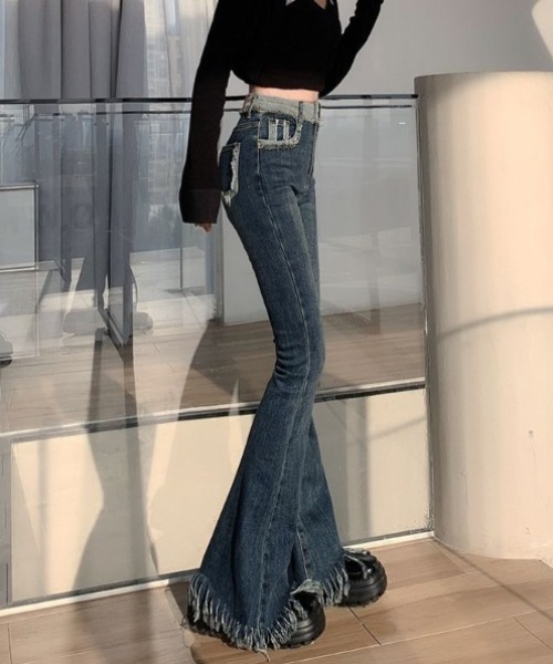gossip!ロサンゼルス(ゴシップロサンゼルス)の「ヴィンテージ フリンジ ハイウェスト ストレッチ フレア デニムパンツ(デニムパンツ・レディース・ブラック/ブルー/ライトブルー・S/M/L/XL/XS)」の15枚目の写真