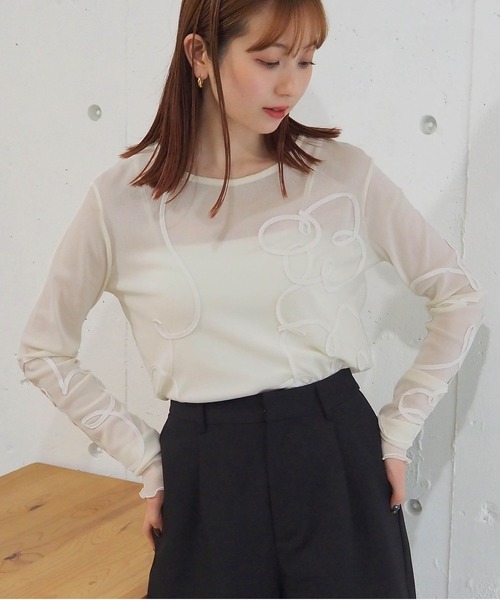 tiptop(ティップトップ)の「コード刺繍シアーロンT(Tシャツ/カットソー・レディース・ブラック/アイボリー/チャコールグレー・FREE)」の6枚目の写真
