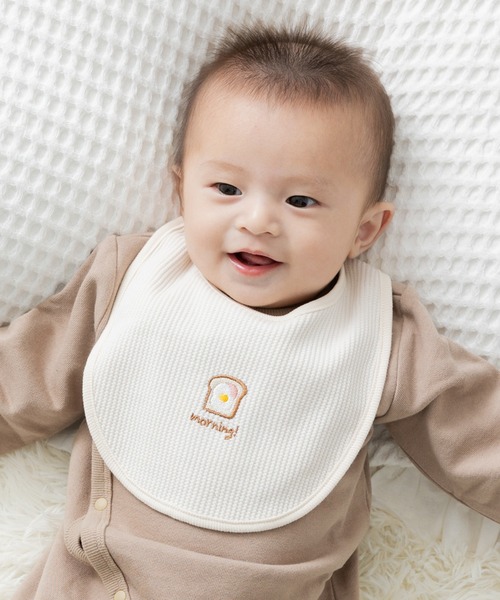chil2(チルツー)の「刺繍入り ワッフルスタイ(スタイ/よだれかけ・キッズ・D/E/C/B/A/F・FREE)」の5枚目の写真