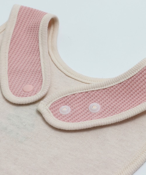 chil2(チルツー)の「刺繍入り ワッフルスタイ(スタイ/よだれかけ・キッズ・D/E/C/B/A/F・FREE)」の21枚目の写真