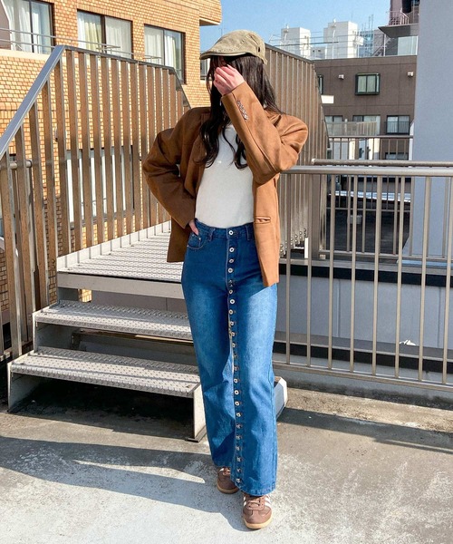frunco（フランコ）の「【ZOZO限定】ドーナツ牡丹デザインデニムパンツ（デニムパンツ・レディース・ブルー・MEDIUM）」の3枚目の写真