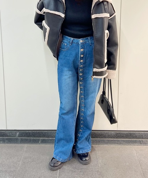 frunco（フランコ）の「【ZOZO限定】ドーナツ牡丹デザインデニムパンツ（デニムパンツ・レディース・ブルー・MEDIUM）」の7枚目の写真