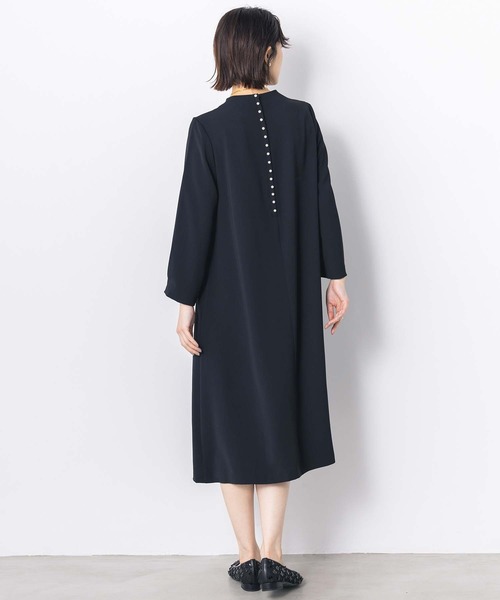 Gready Brilliant(グレディブリリアン)の「バックパールクルーネックAラインフレア(ワンピース・レディース・ブラック/イエロー系その他・FREE)」の6枚目の写真