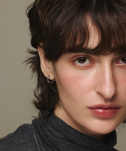 CENE（セネ）の「【CENE】セネ/ループピアス(small)（ピアス（両耳用）・レディース・シルバー/ゴールド・FREE）」の7枚目の写真