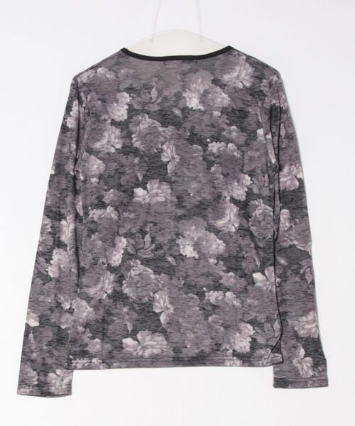ARCHIVER(アーカイバ)の「●Growth by Grail●フラワープリントVネックL/S(Tシャツ/カットソー・メンズ・ブラック・LARGE/MEDIUM)」の2枚目の写真