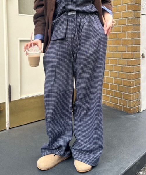 nemne store（ネンネストア）の「【keel】ウエストタグパンツ（その他パンツ・レディース・ネイビー/サックスブルー系・MEDIUM/SMALL）」の2枚目の写真