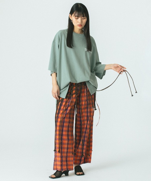 ROSE BUD(ローズバッド)の「MACRAME SKIRT(スカート・レディース・ホワイト/ブラック・ONE SIZE)」の7枚目の写真