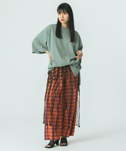 ROSE BUD(ローズバッド)の「MACRAME SKIRT(スカート・レディース・ホワイト/ブラック・ONE SIZE)」の8枚目の写真