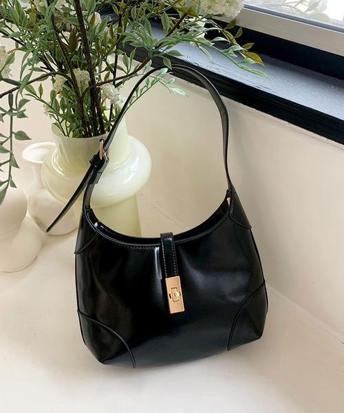 florist（フローリスト）の「【高見え・軽い◎】レザータッチクラシカルミニハンドバッグ（ハンドバッグ・レディース・ブラック・FREE）」の4枚目の写真