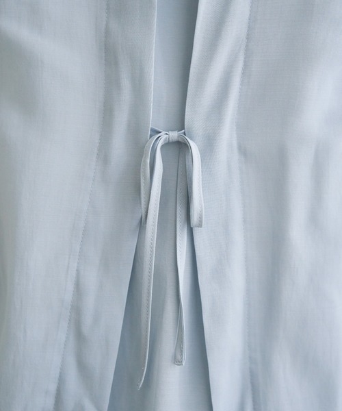 ikka（イッカ）の「【雑誌InRed5月号掲載】シアーバックリボンブラウス（シャツ/ブラウス・レディース・ライトイエロー/チャコールグレー/ダークベージュ/ミント/オフホワイト/スカイブルー・L/M/S）」の17枚目の写真