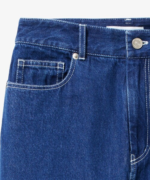 LACOSTE（ラコステ）の「プレーンデニム テーパードパンツ（デニムパンツ・レディース・ブルー/ネイビー・36/34/40/38）」の17枚目の写真