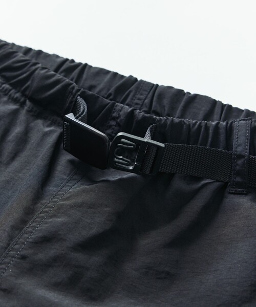 FREAK'S STORE(フリークスストア)の「限定展開 クライミング ナイロン イージー ショーツ(その他パンツ・メンズ・ベージュ/ブラック系その他2/グレー系その他/ブラック系その他/チャコールグレー/オリーブ/ブラック/カモフラージュ/パープル/レオパード・SMALL/LARGE/MEDIUM)」の18枚目の写真