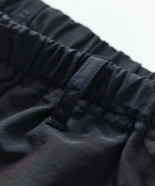 FREAK'S STORE(フリークスストア)の「限定展開 クライミング ナイロン イージー ショーツ(その他パンツ・メンズ・ベージュ/ブラック系その他2/グレー系その他/ブラック系その他/チャコールグレー/オリーブ/ブラック/カモフラージュ/パープル/レオパード・SMALL/LARGE/MEDIUM)」の19枚目の写真