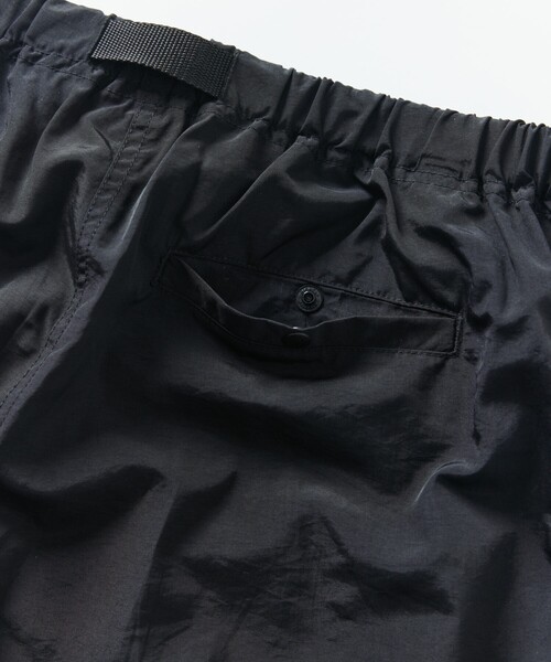 FREAK'S STORE(フリークスストア)の「限定展開 クライミング ナイロン イージー ショーツ(その他パンツ・メンズ・ベージュ/ブラック系その他2/グレー系その他/ブラック系その他/チャコールグレー/オリーブ/ブラック/カモフラージュ/パープル/レオパード・SMALL/LARGE/MEDIUM)」の22枚目の写真