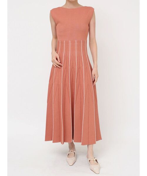 LAGUNAMOON（ラグナムーン）の「ジオメトリックフォルムニットワンピース（ワンピース・レディース・チャコールグレー/オレンジ/ライトグリーン・MEDIUM/SMALL）」の22枚目の写真