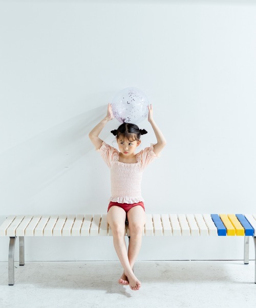 LOWRYS FARM(ローリーズファーム)の「シャーリングパフSWIM 323896(水着・キッズ・ピンク/グリーン/ブラック・130cm/120cm/110cm)」の3枚目の写真