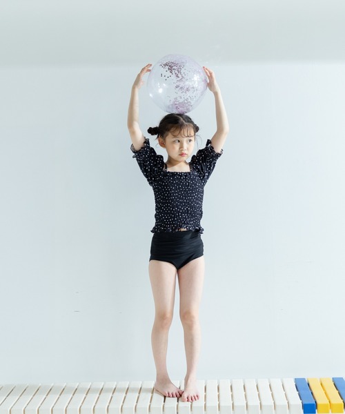 LOWRYS FARM(ローリーズファーム)の「シャーリングパフSWIM 323896(水着・キッズ・ピンク/グリーン/ブラック・130cm/120cm/110cm)」の5枚目の写真