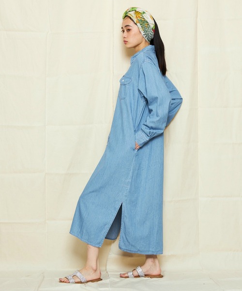 Lee(リー)の「Lee/リー DUNGAREES ワークデニムシャツドレス/ルーズシルエット/シャツワンピース/デニムワンピース/デニムシャツ(シャツワンピース・レディース・ブルー/ライトインディゴブルー・MEDIUM)」の19枚目の写真