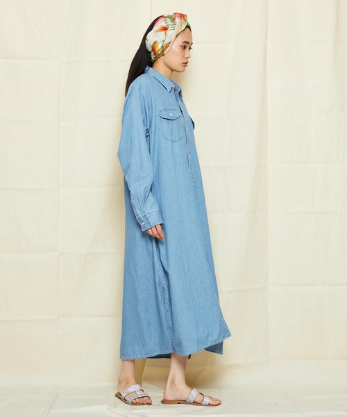 Lee(リー)の「Lee/リー DUNGAREES ワークデニムシャツドレス/ルーズシルエット/シャツワンピース/デニムワンピース/デニムシャツ(シャツワンピース・レディース・ブルー/ライトインディゴブルー・MEDIUM)」の18枚目の写真