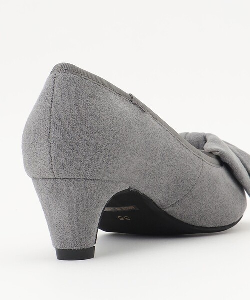 TOCCA(トッカ)の「RIBBON KNOT PUMPS パンプス(パンプス・レディース・ブラック系/ライトグレー系・39/38/37/36/35)」の21枚目の写真