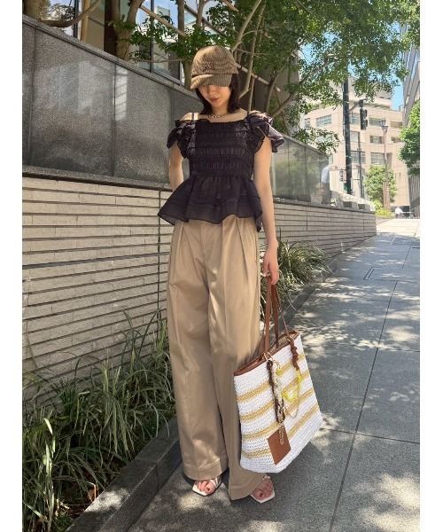 FRAY I.D（フレイアイディー）の「フリルシャーリングデザインブラウス（シャツ/ブラウス・レディース・チェック/ブラック/ブラウン・FREE）」の6枚目の写真