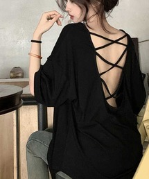 クロスデザイン肌見せTシャツ