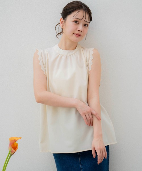 ノエラ Noela スカラノースリブラウス （サックス） ノエラ Noela スカラノースリブラウス （サックス