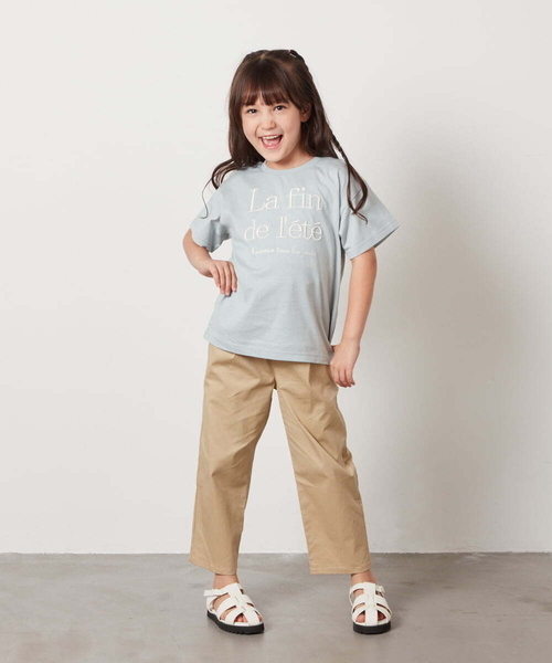 a.v.v（アーヴェヴェ）の「【接触冷感/ジメジメ対策/毛玉になりにくい/安心の綿100％/イージーケア】[100-130]ロゴ刺繍ゆるTシャツ（Tシャツ/カットソー・キッズ・ブラック/ホワイト/ライトピンク/ミント・100/110/120/130）」の17枚目の写真