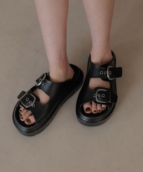 LOWRYS FARM(ローリーズファーム)の「アツゾコベルトサンダル 327874(サンダル・レディース・ブラック/アイボリー/ブラウン・MEDIUM/LARGE)」の2枚目の写真