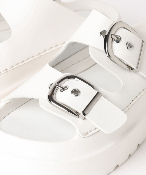 LOWRYS FARM(ローリーズファーム)の「アツゾコベルトサンダル 327874(サンダル・レディース・ブラック/アイボリー/ブラウン・MEDIUM/LARGE)」の4枚目の写真