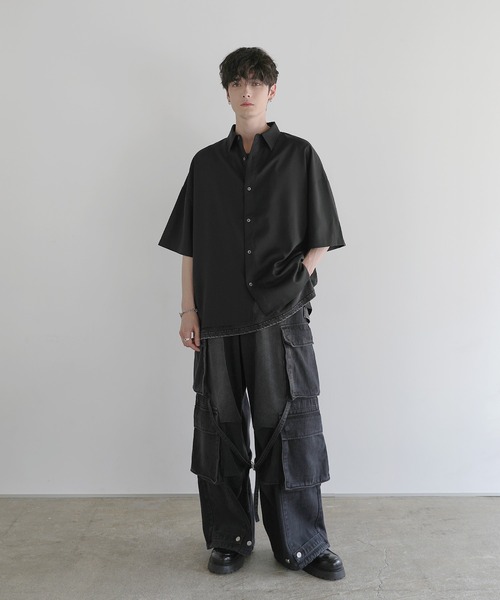 LILL(リル)の「【防シワ】リラクシング半袖レギュラーシャツ(シャツ/ブラウス・メンズ・チャコール/ホワイト/ブラック/ワイン・S/M/L/XL)」の13枚目の写真