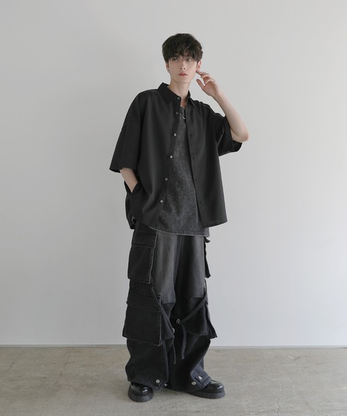 LILL(リル)の「【防シワ】リラクシング半袖レギュラーシャツ(シャツ/ブラウス・メンズ・チャコール/ホワイト/ブラック/ワイン・S/M/L/XL)」の15枚目の写真