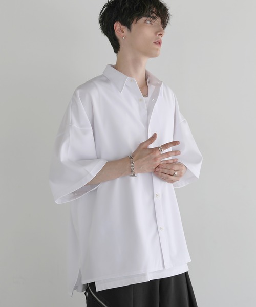LILL(リル)の「【防シワ】リラクシング半袖レギュラーシャツ(シャツ/ブラウス・メンズ・チャコール/ホワイト/ブラック/ワイン・S/M/L/XL)」の16枚目の写真