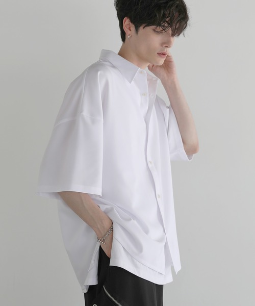 LILL(リル)の「【防シワ】リラクシング半袖レギュラーシャツ(シャツ/ブラウス・メンズ・チャコール/ホワイト/ブラック/ワイン・S/M/L/XL)」の18枚目の写真